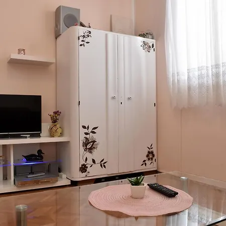 Apartament Eva